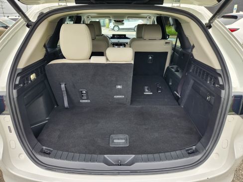 Certified 2024 MAZDA CX-90 Plug-In Hybrid w/ Preferred AWD/4WD image 20