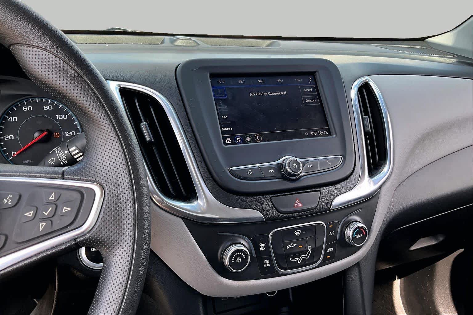 Used 2020 Chevrolet Equinox LS FWD image 6