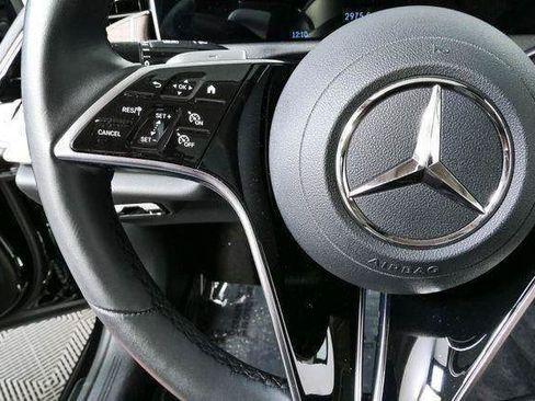 Used 2025 Mercedes-Benz E 350 Sedan image 11