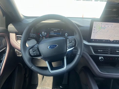 New 2026 Ford Explorer Platinum RWD image 23