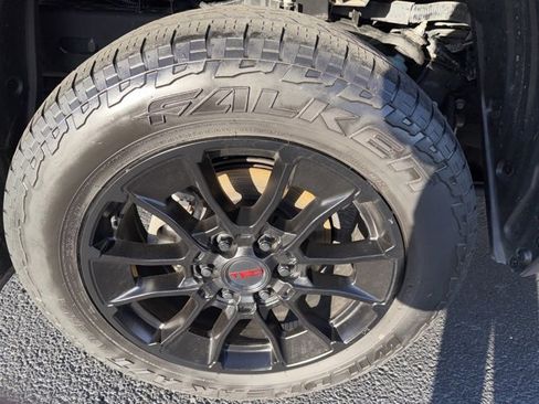 Used 2023 Toyota Tundra Limited w/ TRD Off-Road Package image 33