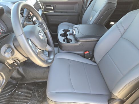 New 2026 RAM 3500 Tradesman w/ Chrome Appearance Group image 11