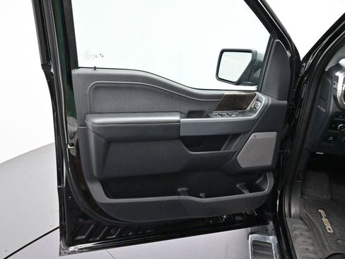 Used 2023 Ford F150 Lariat AWD/4WD image 10