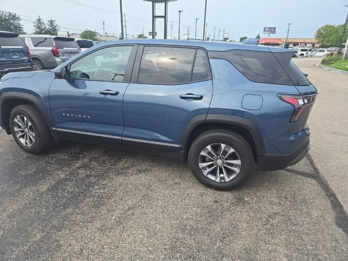 Certified 2025 Chevrolet Equinox LT w/ Safety and Technology Package AWD/4WD image 3