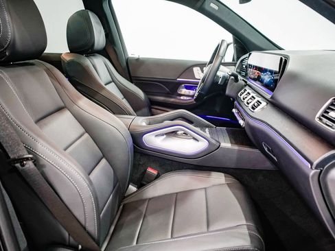 Used 2025 Mercedes-Benz GLE 350 4MATIC image 16