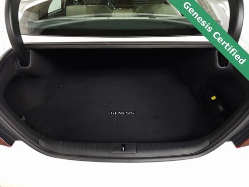 Used 2025 Genesis G70 3.3T Advanced image 9