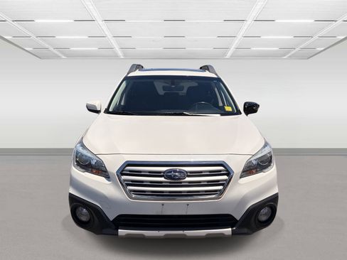 Used 2017 Subaru Outback 2.5i Limited AWD/4WD image 8