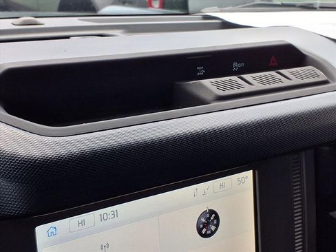 Used 2022 Ford Bronco Outer Banks image 11