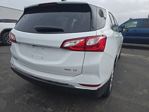 Used 2019 Chevrolet Equinox LT image 3