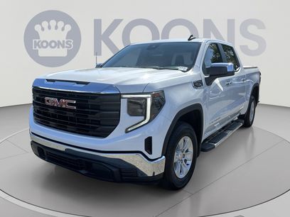 Used 2024 GMC Sierra 1500 Pro w/ Pro Value Package