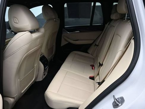 Used 2022 BMW X3 sDrive30i RWD image 9