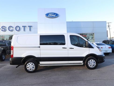 Certified 2024 Ford Transit 250 Low Roof w/ Exterior Upgrade Package image 15