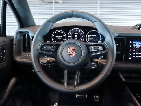 Certified 2026 Porsche Cayenne GTS image 15