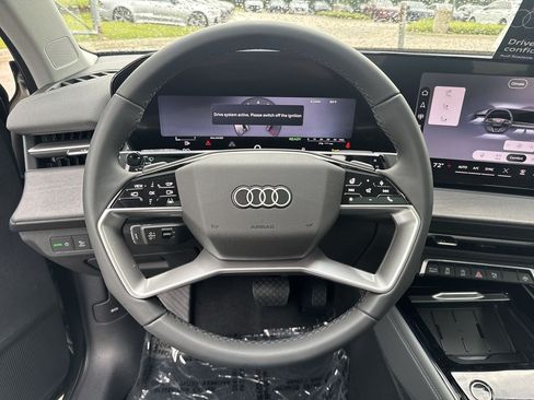 New 2026 Audi Q3 quattro 2.0T AWD/4WD image 12
