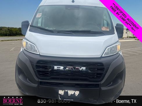 Used 2023 RAM ProMaster 2500 FWD image 5