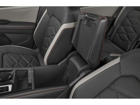 Used 2026 Volkswagen Atlas Peak Edition AWD/4WD image 10