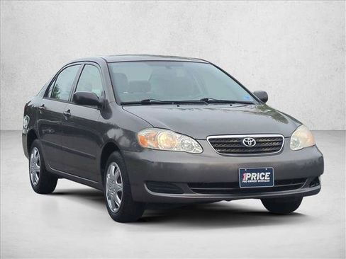 Used 2008 Toyota Corolla CE FWD image 3