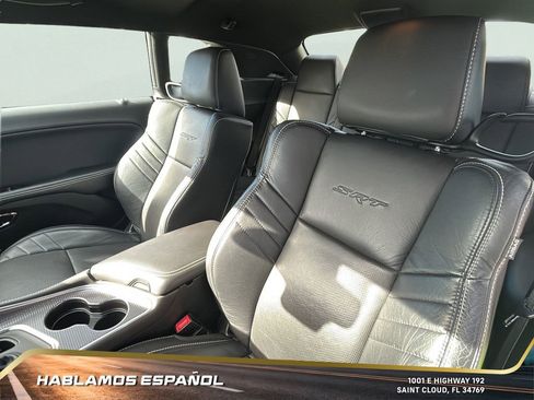 Used 2015 Dodge Challenger SRT Hellcat image 29