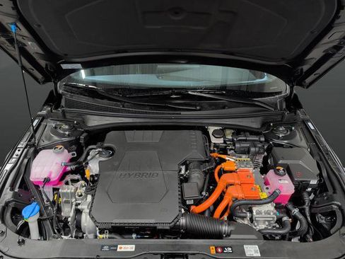 New 2026 Hyundai Elantra Sport FWD image 35