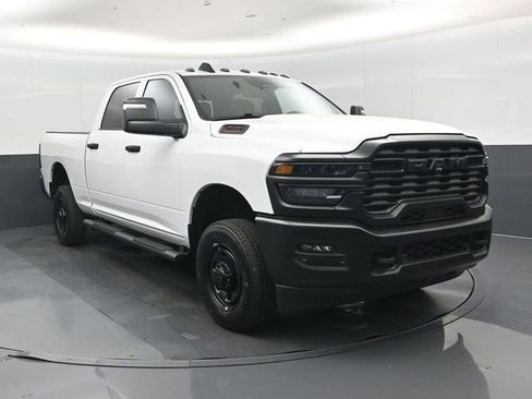 Used 2025 RAM 2500 Tradesman AWD/4WD image 1