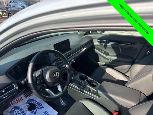 Used 2025 Honda Civic Sport Touring image 15
