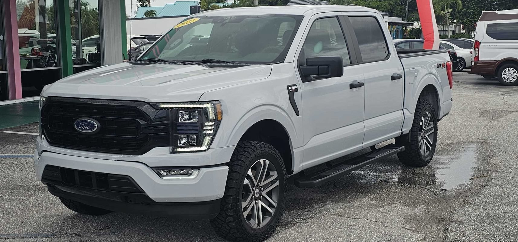 Used 2022 Ford F150 XL w/ STX Appearance Package RWD image 1