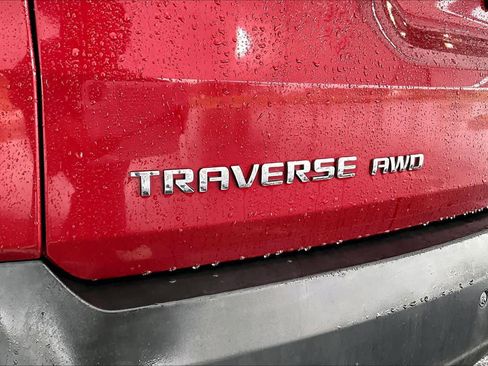 Used 2020 Chevrolet Traverse RS AWD/4WD image 10