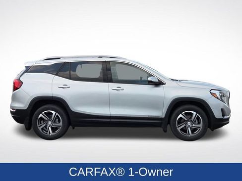 Used 2021 GMC Terrain SLT AWD/4WD image 2