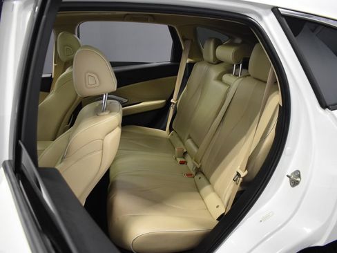 Used 2019 Acura RDX FWD w/ Advance Package image 32