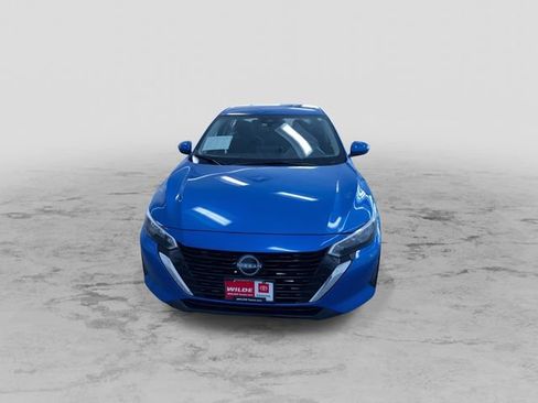 Used 2024 Nissan Sentra SV image 5