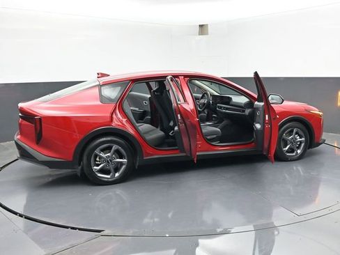 Used 2025 Kia K4 FWD image 48