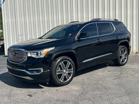 Used 2019 GMC Acadia Denali FWD image 2