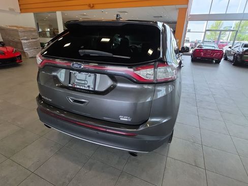Used 2018 Ford Edge SEL w/ Equipment Group 201A AWD/4WD image 11