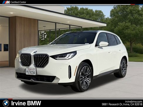 Used 2025 BMW X3 xDrive30i w/ Convenience Package image 1