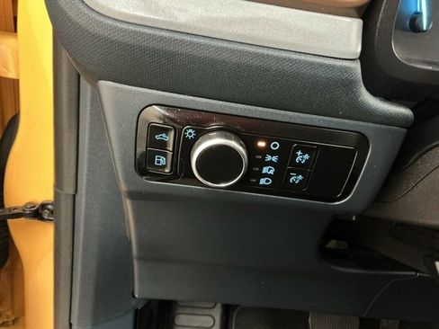 Used 2023 Ford Maverick Lariat w/ Lariat Luxury Package image 23