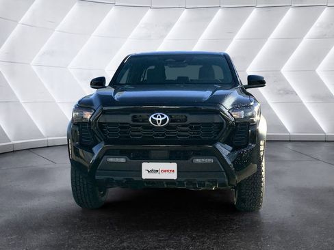 Used 2024 Toyota Tacoma TRD Off-Road image 2