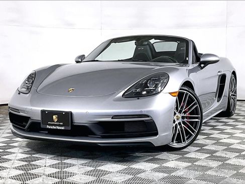 Used 2025 Porsche 718 Boxster GTS RWD image 1