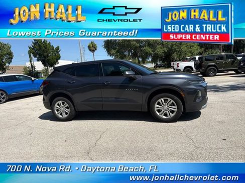 Used 2022 Chevrolet Blazer LT FWD image 15