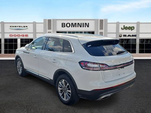 Used 2023 Lincoln Nautilus AWD w/ Premium Package image 4