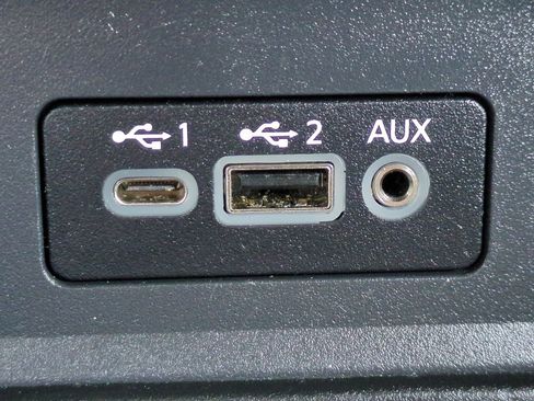 Used 2024 Nissan Sentra SV FWD image 20