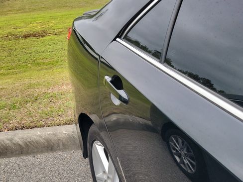 Used 2013 Toyota Camry SE FWD image 12