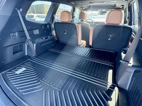 Certified 2024 Kia Telluride EX X-Line AWD/4WD image 9