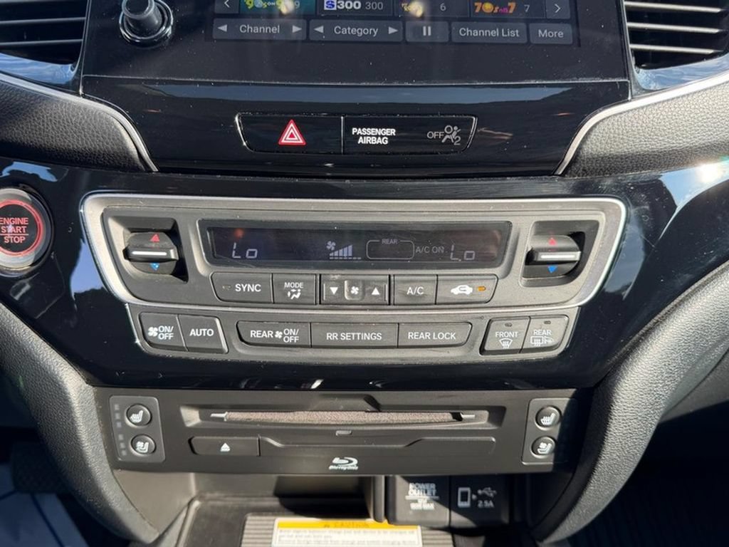 Certified 2022 Honda Pilot Elite image 19