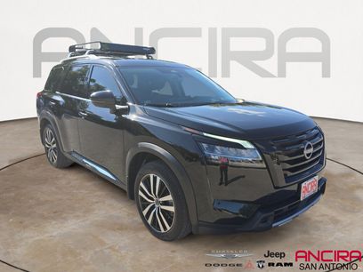 Used 2024 Nissan Pathfinder Platinum
