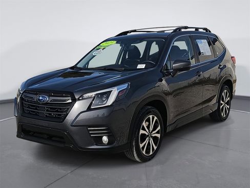 Used 2023 Subaru Forester Limited image 7