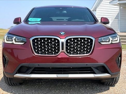 Used 2023 BMW X4 xDrive30i w/ Premium Package AWD/4WD image 2