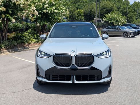 New 2025 BMW X3 xDrive30i w/ Premium Package image 8
