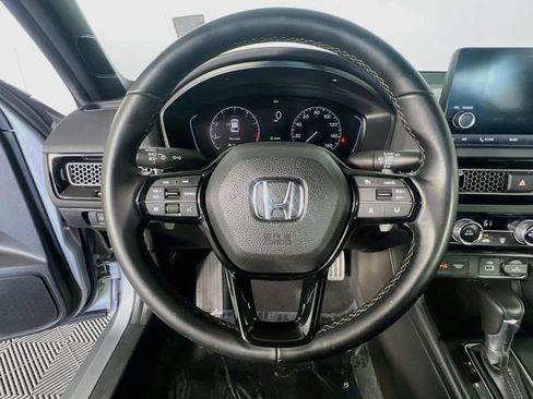 Used 2022 Honda Civic Sport image 16