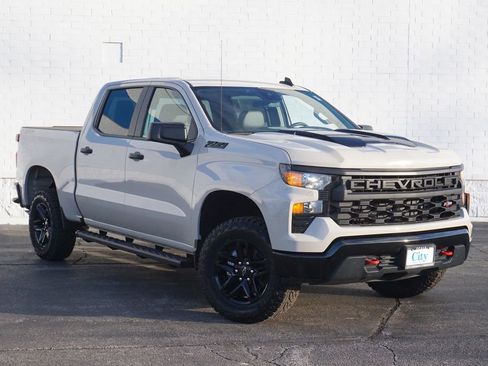 New 2026 Chevrolet Silverado 1500 Custom Trail Boss AWD/4WD image 3