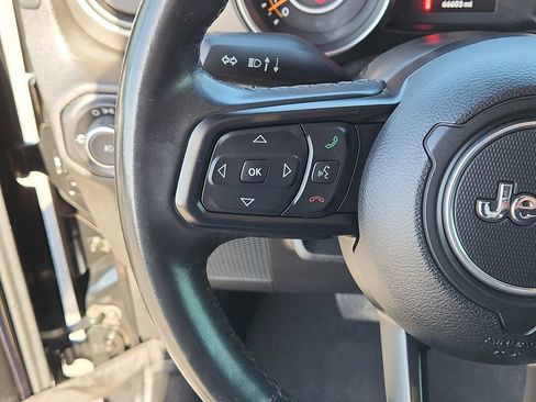 Used 2020 Jeep Wrangler Sport AWD/4WD image 14